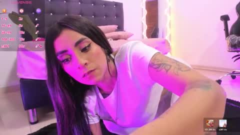 Linda  online show from March 29, 8:38 am