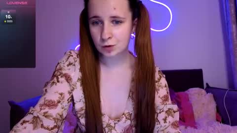 linnsweety online show from November 17, 10:34 pm