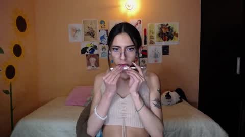 Snapshot of lio_rossue chatting on February 5, 2:08 am Lio online show from February 5, 2:08 am