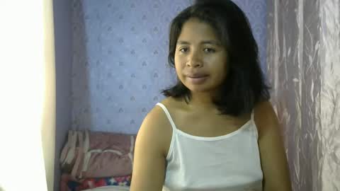 liora online show from December 2, 3:49 am