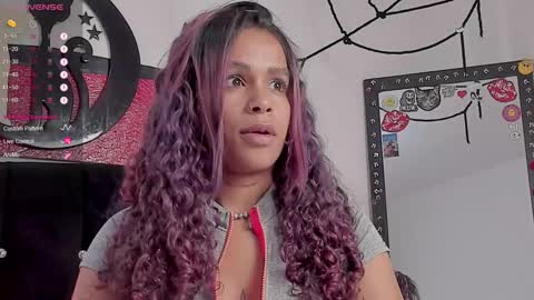 lips_sarasofia online show from October 15, 2:48 am