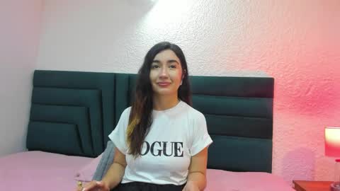 lisa white  online show from January 10, 4:07 am