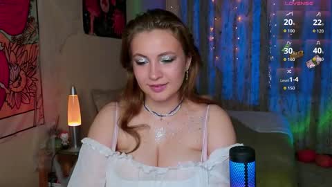 LisaCase online show from October 21, 12:43 pm