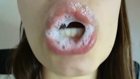 Lisbet online show from September 19, 10:24 pm