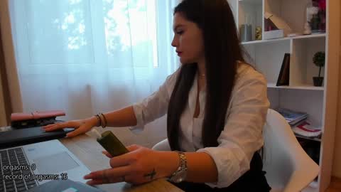 Lissa online show from February 11, 10:41 am