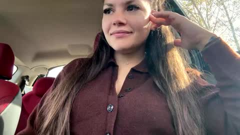 Snapshot of lissa__1 chatting on October 31, 9:21 am Lissa online show from October 31, 9:21 am