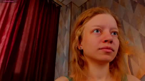 Lissa online show from May 15, 1:47 am
