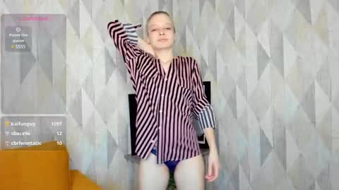 Lissa online show from February 21, 1:11 pm