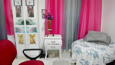 lissa online show from February 10, 9:51 pm