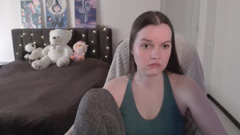 little__flowers online show from November 8, 8:39 am