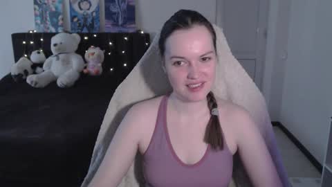 little__flowers online show from March 25, 9:49 am