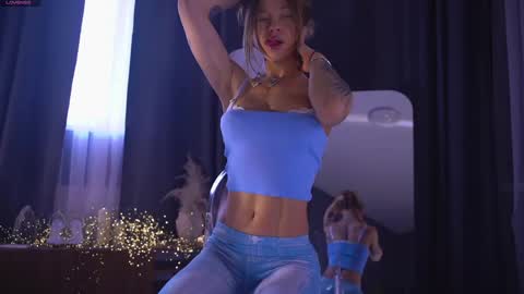 SophiaKateline online show from May 4, 8:54 am