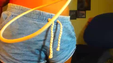 little_africa online show from March 3, 12:06 pm