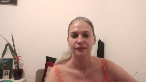 little_heart_andreea online show from March 1, 11:31 pm