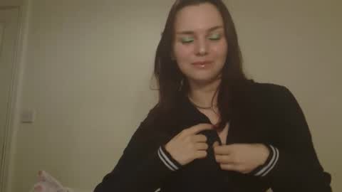 Snapshot of little_kinky_gal chatting on October 14, 8:23 pm little_kinky_gal online show from October 14, 8:23 pm