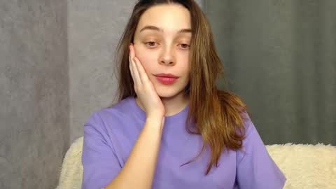Snapshot of little_mia__ chatting on December 2, 8:06 pm Mia   Im online every day 1530 PM in New York  2030 PM in London online show from December 2, 8:06 pm