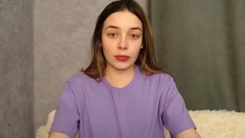 Snapshot of little_mia__ chatting on December 22, 8:58 pm Mia   Im online every day 1530 PM in New York  2030 PM in London online show from December 22, 8:58 pm