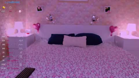 little_rockk online show from February 18, 11:21 am