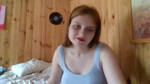 little_shygirl_ online show from September 12, 12:29 pm