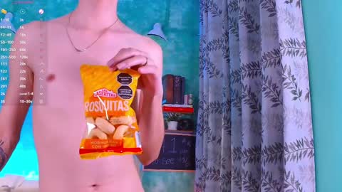 Snapshot of little_twiink chatting on September 12, 2:35 am Juan Ferrer online show from September 12, 2:35 am