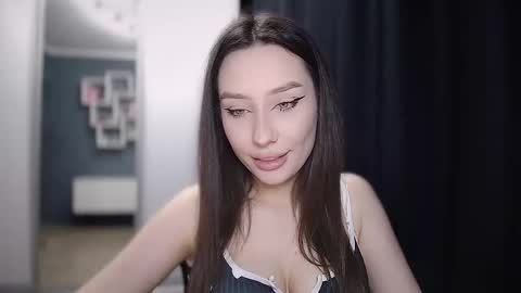 Alice online show from December 4, 7:00 am