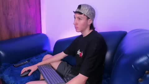 DANNY online show from April 21, 3:52 pm