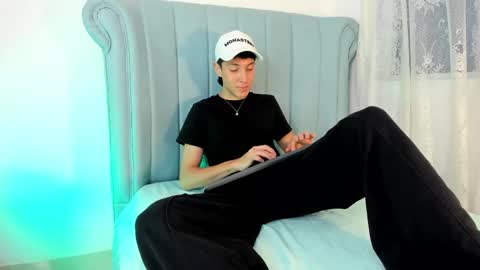 DANNY online show from February 10, 8:56 pm