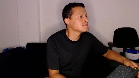 Manu online show from November 28, 4:53 am