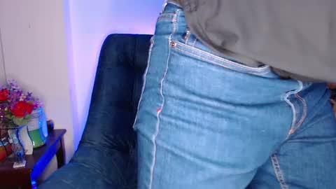 Manu online show from June 28, 2:51 am