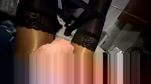 littlefingers77 online show from January 4, 3:07 am