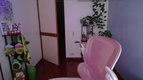 Laksmi online show from September 11, 10:22 pm