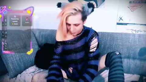 Felix online show from October 13, 1:24 pm