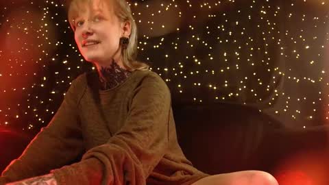 Niki  free tg channel with some photos gifs and info about streams  online show from February 16, 11:52 am