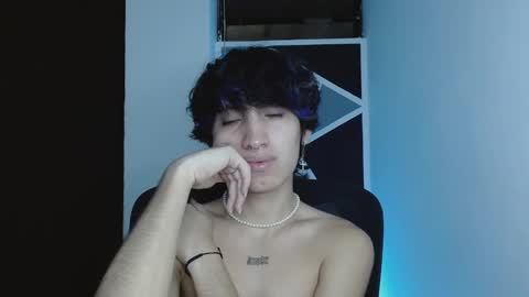 Eros online show from February 5, 7:01 am