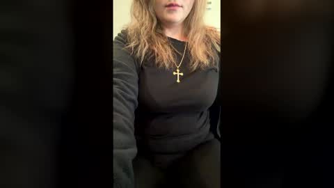 Nina online show from March 30, 1:00 pm