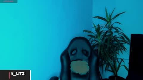 litz_81 online show from April 6, 3:24 pm