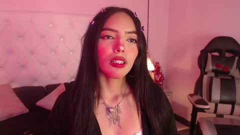 Nicky online show from February 23, 7:27 pm