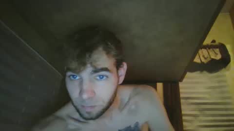 Snapshot of livetyy chatting on September 10, 9:32 am livetyy online show from September 10, 9:32 am