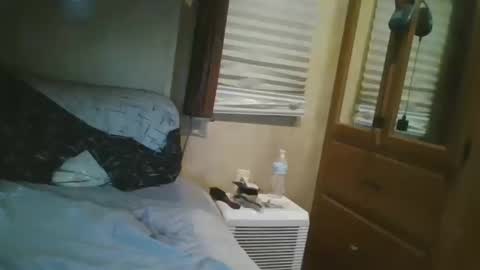 Snapshot of livetyy chatting on October 14, 4:10 pm livetyy online show from October 14, 4:10 pm