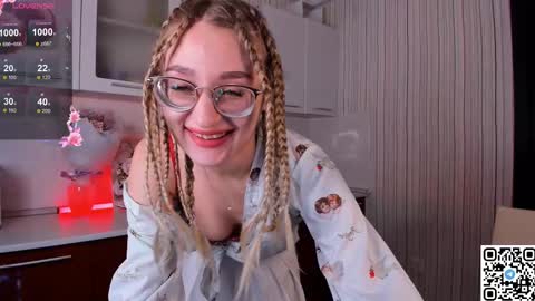 My name is Livy Nice to meet you  Thumbs up please its important online show from February 15, 6:12 pm