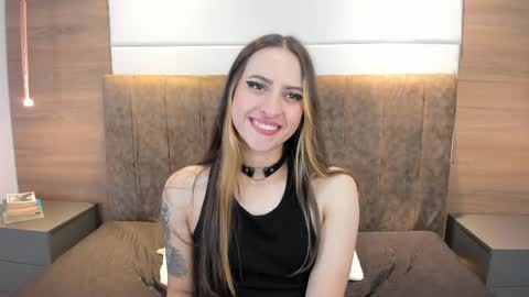 Liz  online show from March 10, 3:30 pm