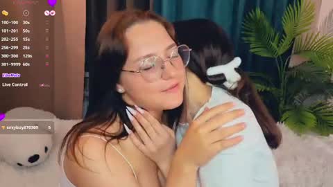 Lizbeth or Lizzy online show from June 19, 8:48 pm