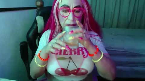 Lizi Chery Strawbery online show from March 22, 9:35 am