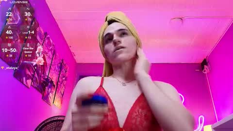 Lizeth  Tatiana Mahecha online show from March 30, 5:07 am