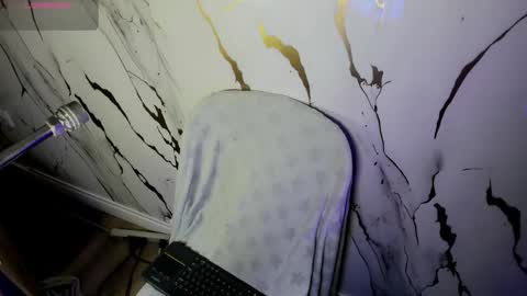 Lizz  online show from March 21, 12:21 pm