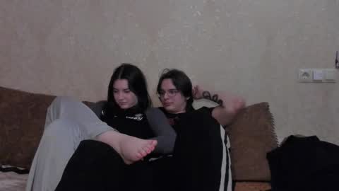 lizzi_muur online show from January 14, 8:17 pm