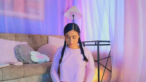 lizzy_kane online show from May 16, 8:18 pm