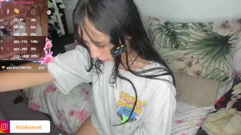 lizzy online show from January 13, 3:03 am