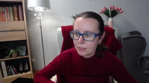 Lizzy online show from March 16, 5:21 am