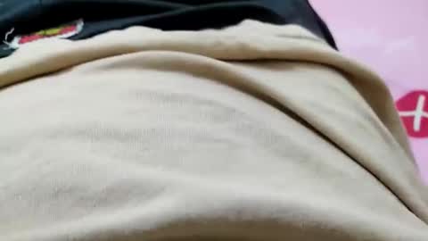 Lee online show from February 20, 7:49 pm